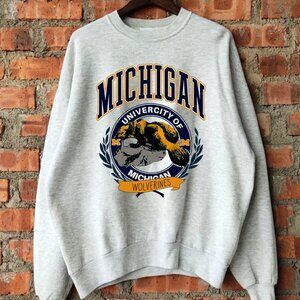Vintage University Of Michigan Sweatshirts, Michigan Wolverines Shirt Men Women